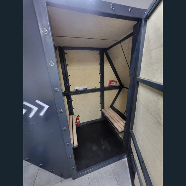 Iron protective shelter Sota 3